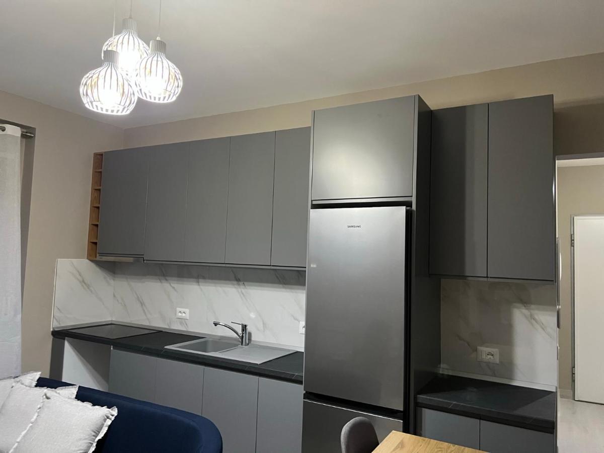 Alma Rose Apartment Korce Eksteriør billede