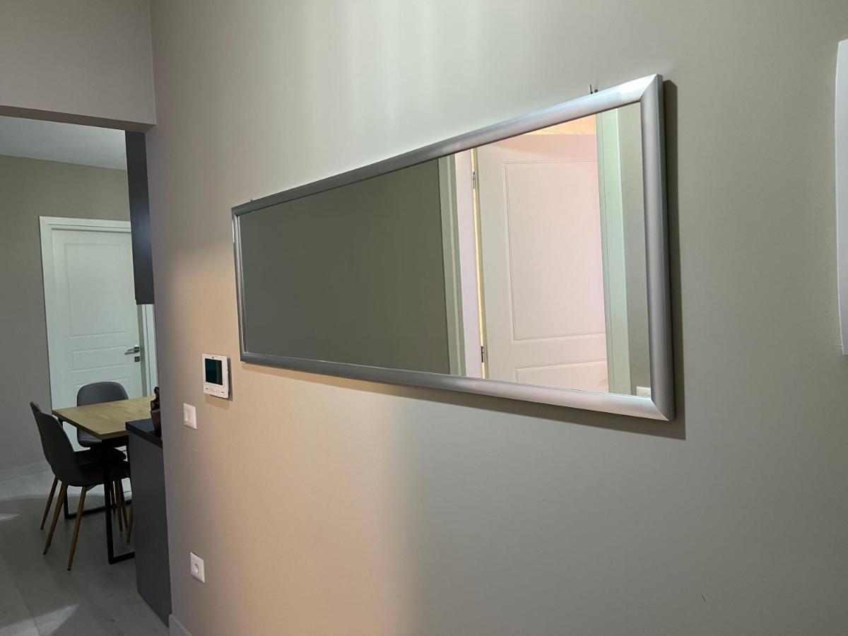 Alma Rose Apartment Korce Eksteriør billede