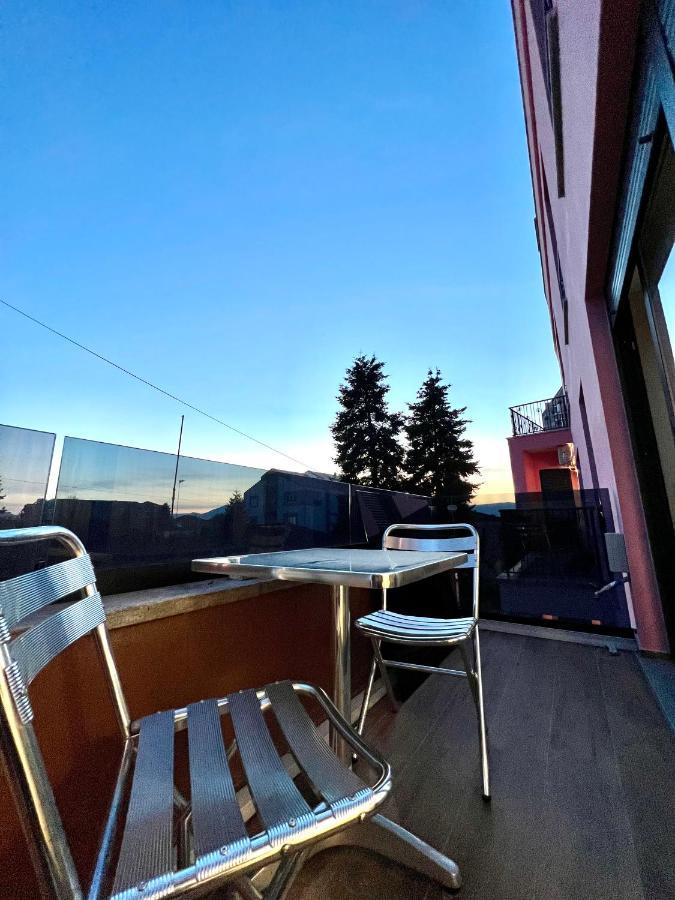 Alma Rose Apartment Korce Eksteriør billede